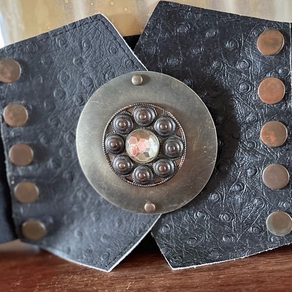 80’s elastic wide embellished buckle black belt - Picture 2 of 6